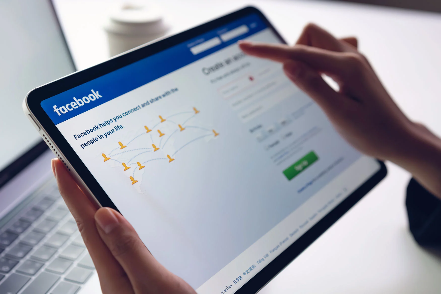 Facebook Retargeting Facebook Retargeting