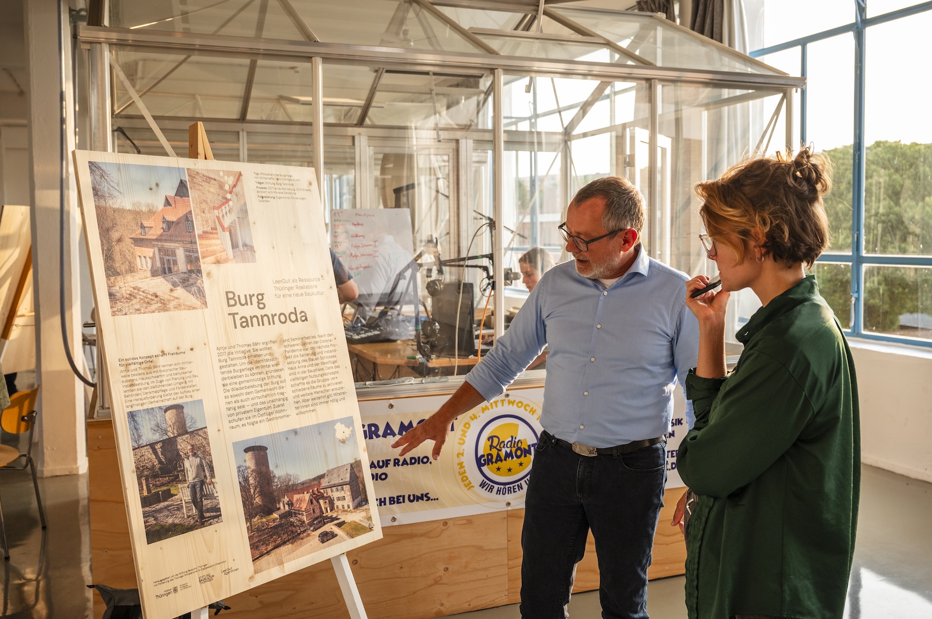 Die Stiftung Baukultur Thüringen vermittelt gemeinsam mit den LeerGut-Agent:innen gern LeerGut-Projektakteur:innen.